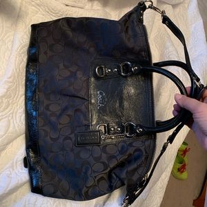 Black Coach purse w matching wristlet (authentic)